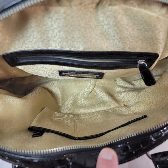 Johnson & Murphy Faux Snakeskin and Crocodile Shoulder Bag - Picture 9 of 11